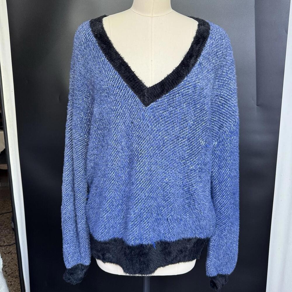HALOGEN Fuzzy V-Neck Sweater in Blue Surf Sz 1 Or Large